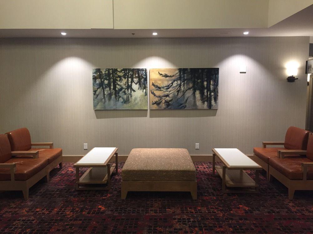 The Royal Kelowna - Bellstar Hotels & Resorts Экстерьер фото