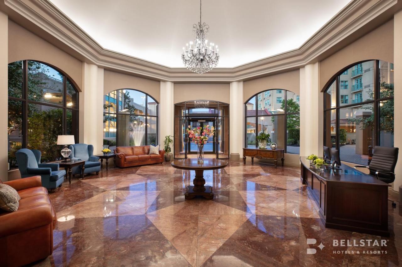 The Royal Kelowna - Bellstar Hotels & Resorts Экстерьер фото