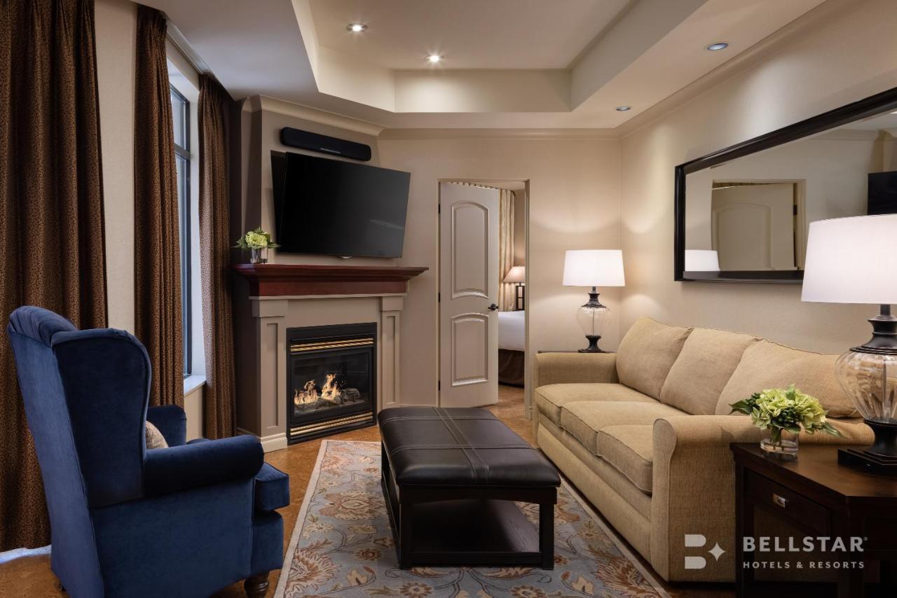 The Royal Kelowna - Bellstar Hotels & Resorts Экстерьер фото