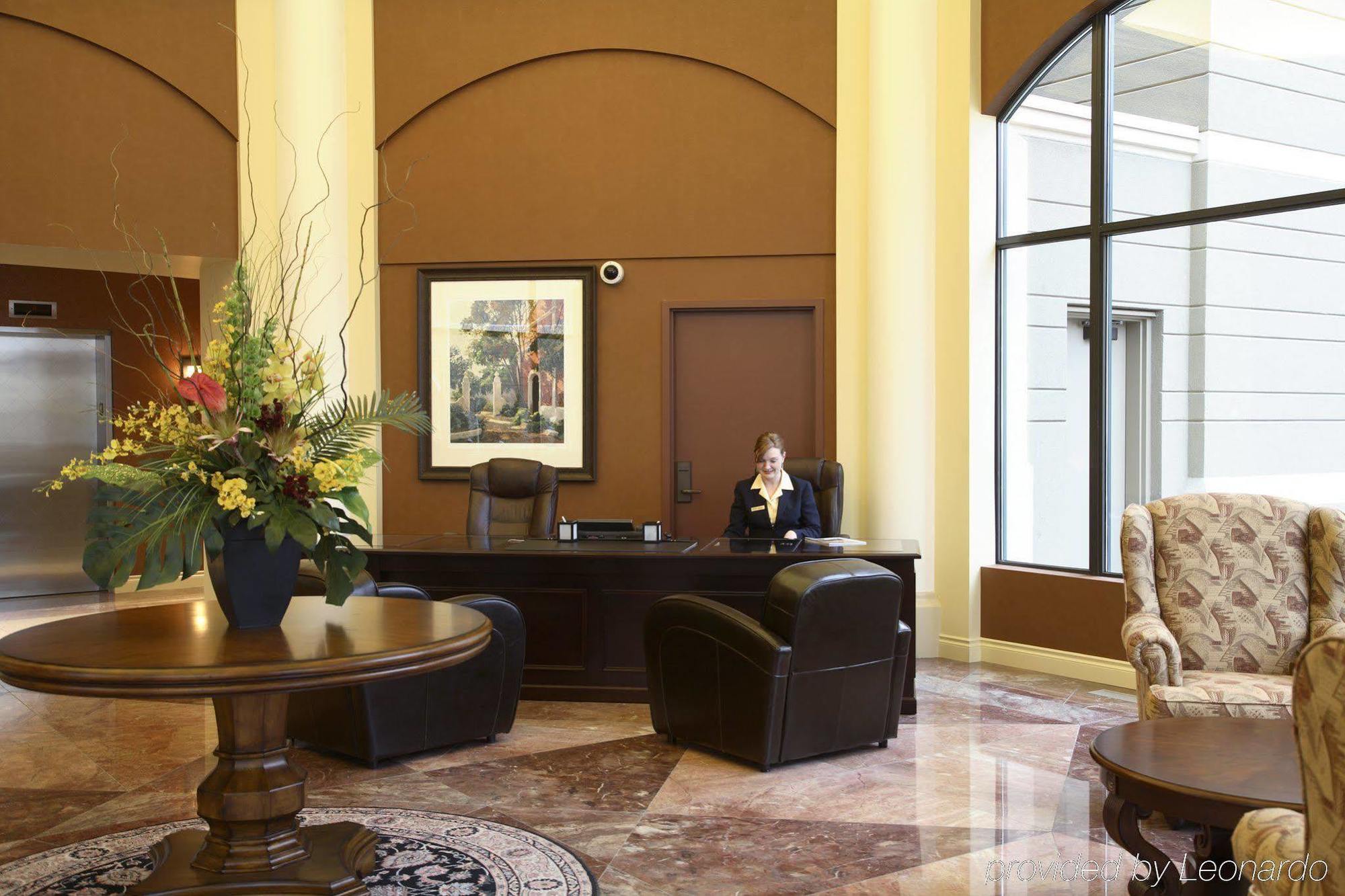 The Royal Kelowna - Bellstar Hotels & Resorts Интерьер фото